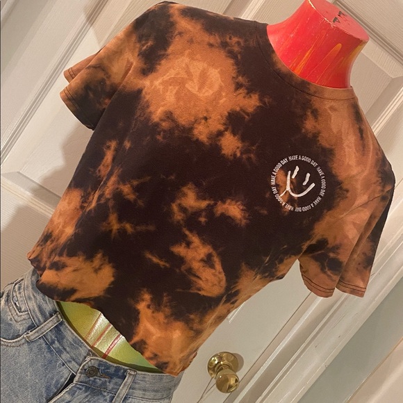 Chemistry Black and Orange Reverse Tie Dye Choose Happy Graphic Crop T-Shirt - Picture 3 of 14